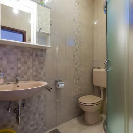 Laura Apartment Selce