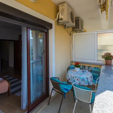 Apartament Laura